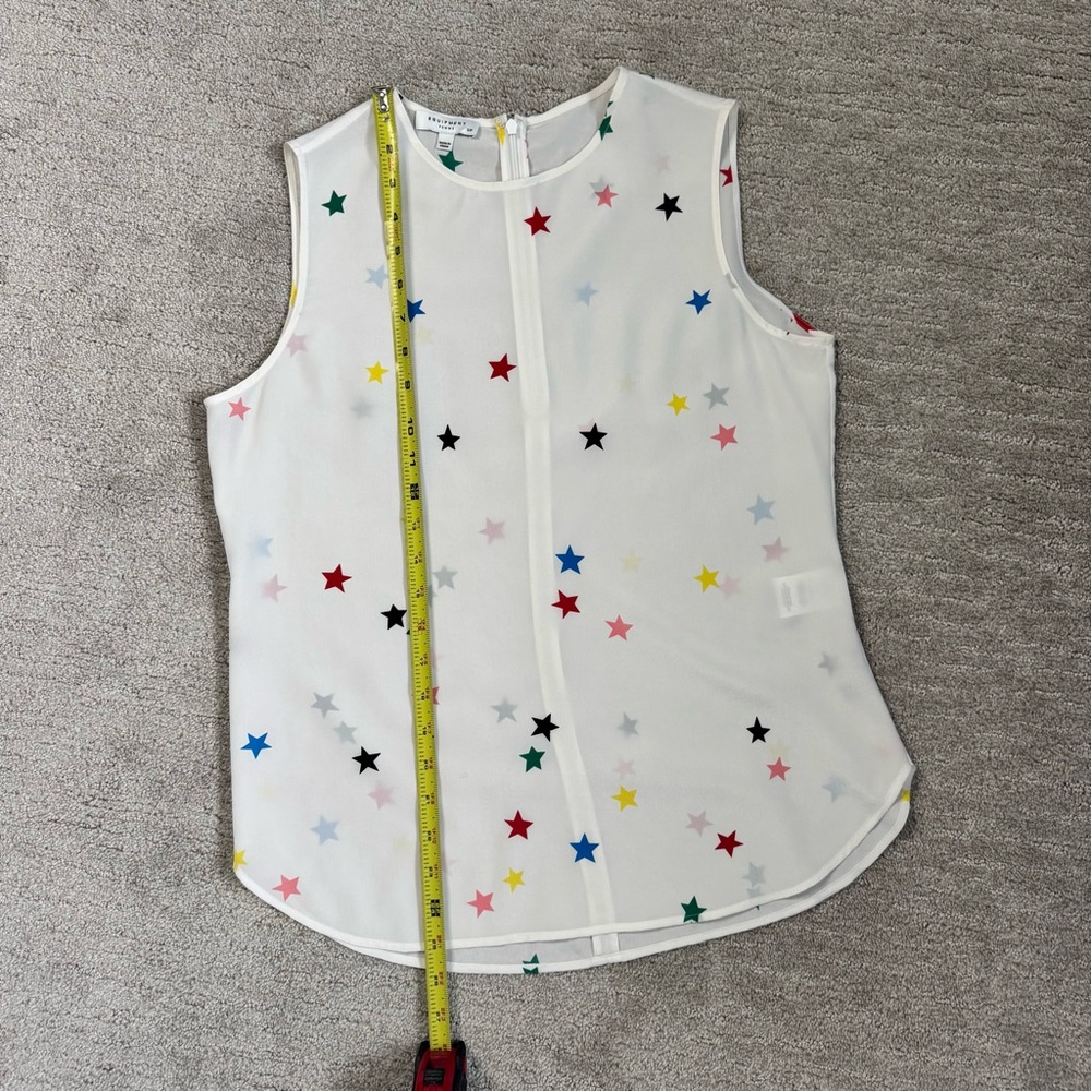 Equipment 100% Silk Rainbow Star Print Top - Picture 11 of 13